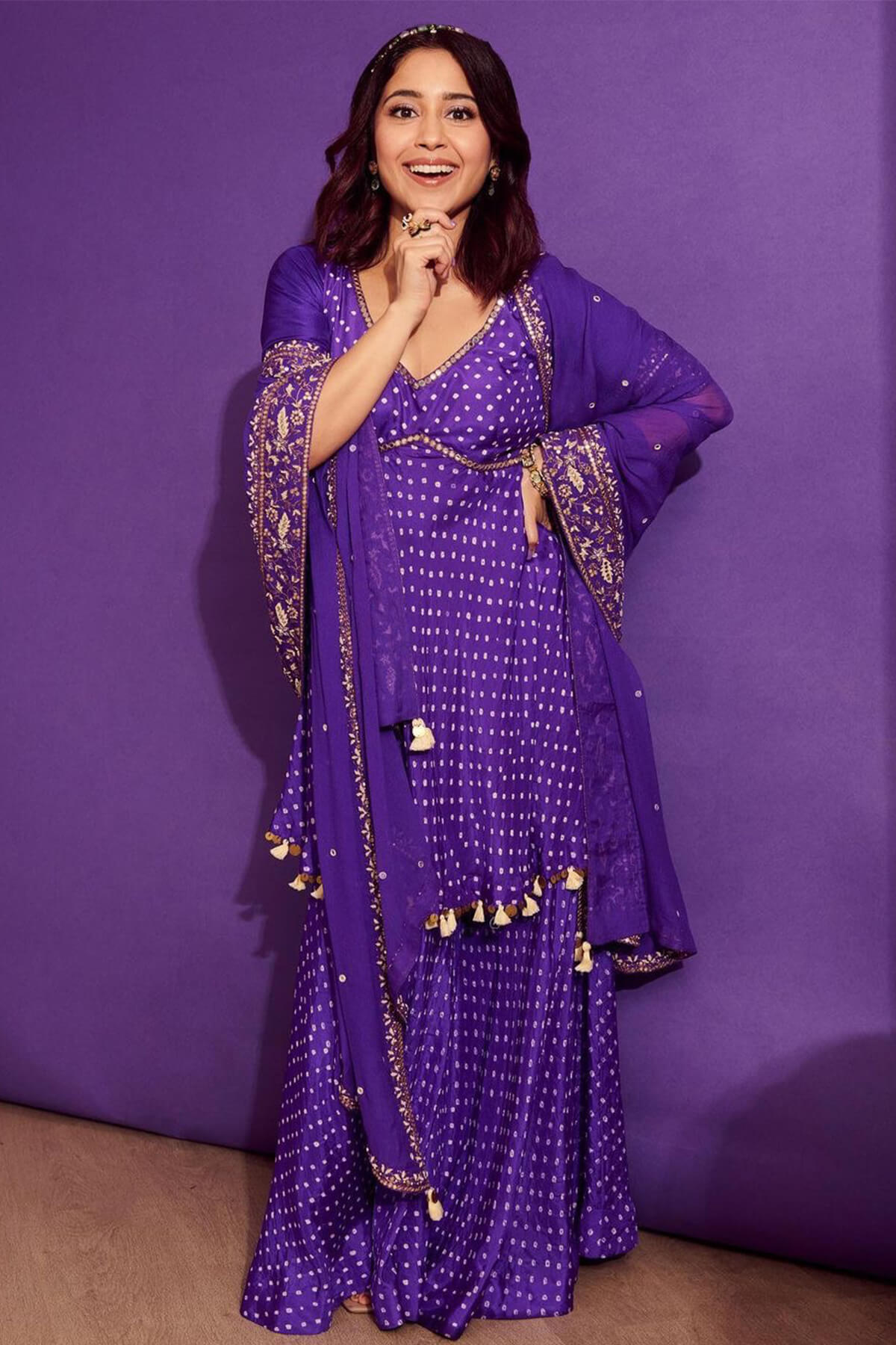 Bandhni Cross Yoke Gharara