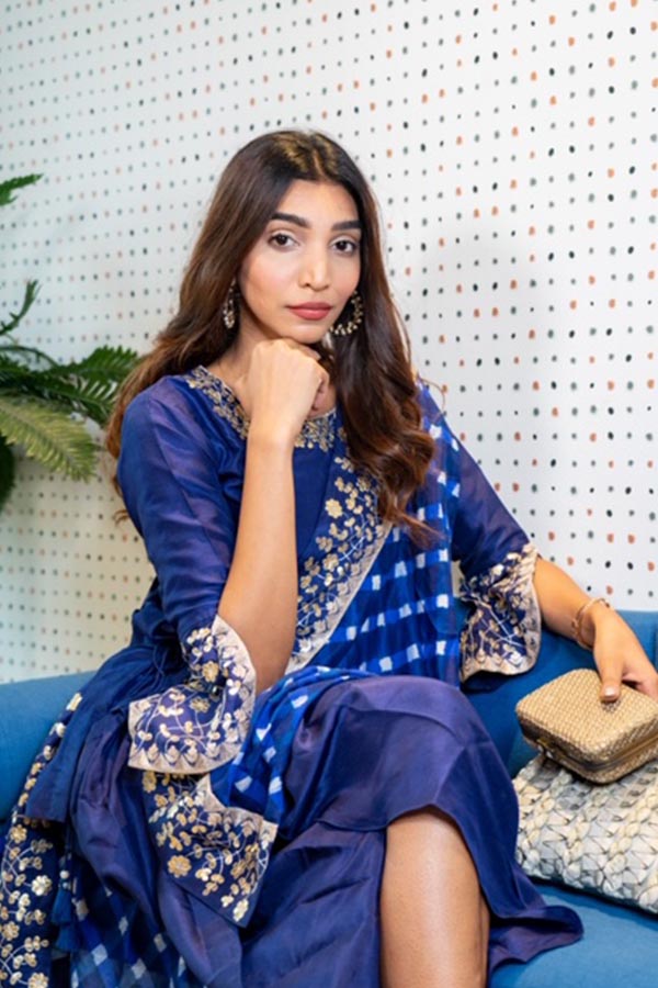 Silk Mothra Drape Set