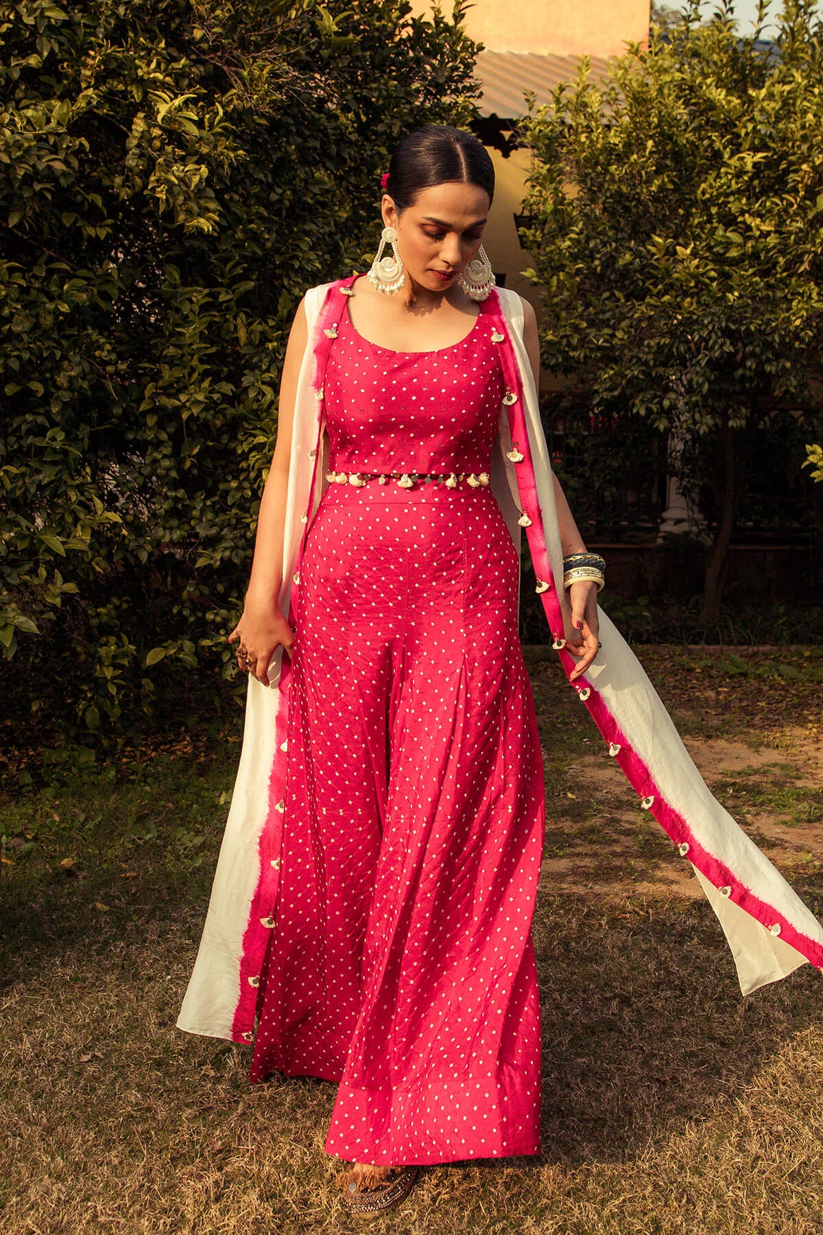 Red and white bandhni cape set with dip dye