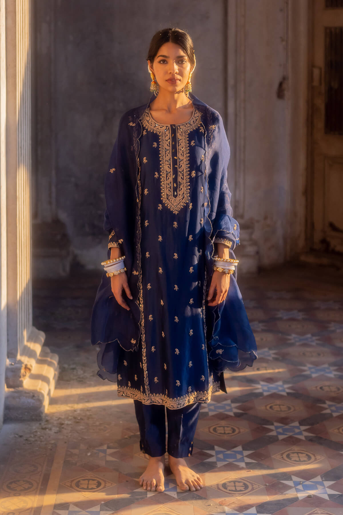 SAAZ Classic Embroidered Kurta Set