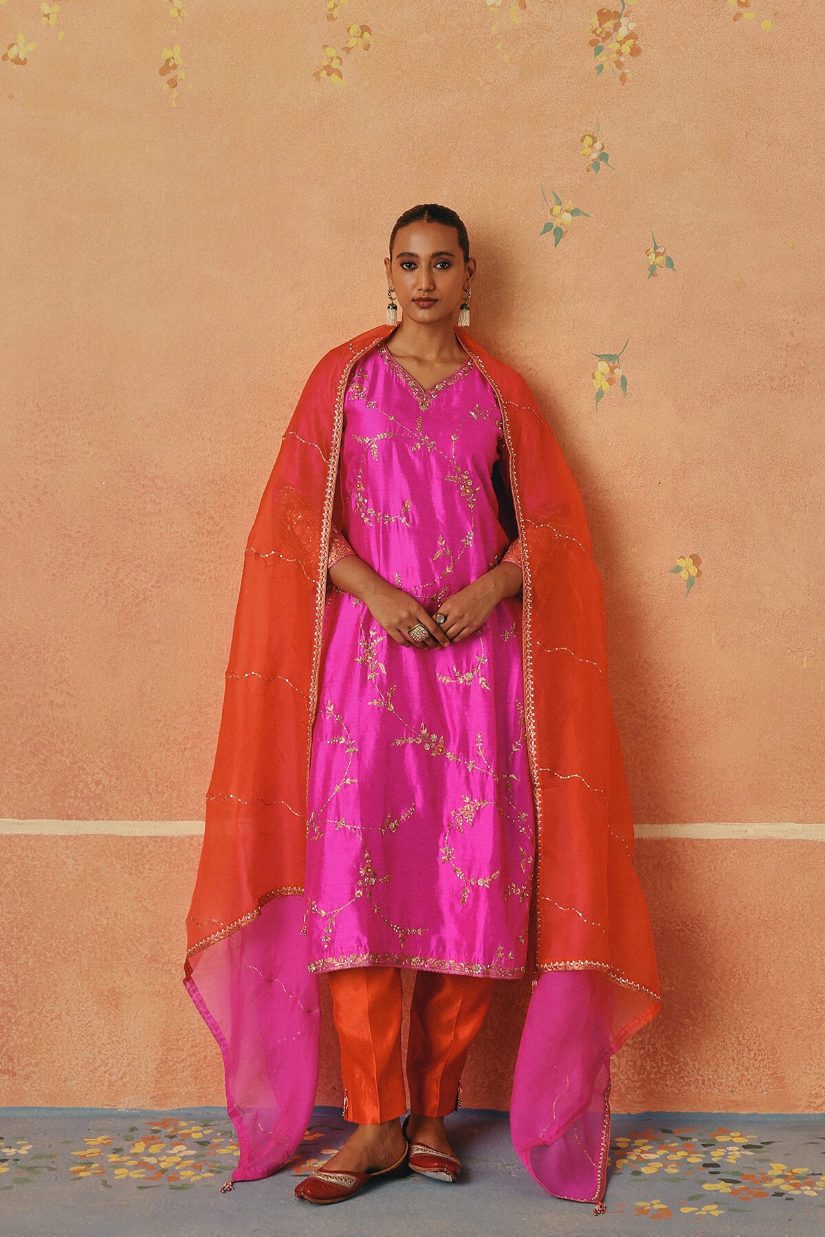 Gulabi Dhoop Kurta Set