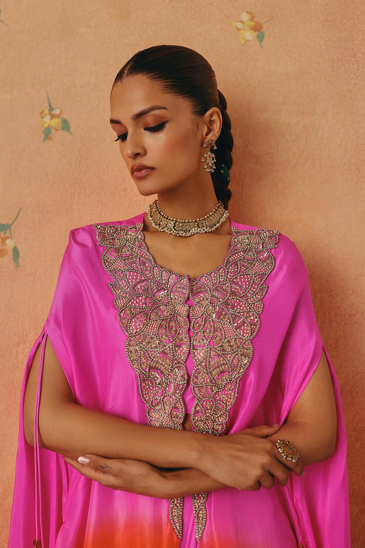 Rang Leher Cape Set