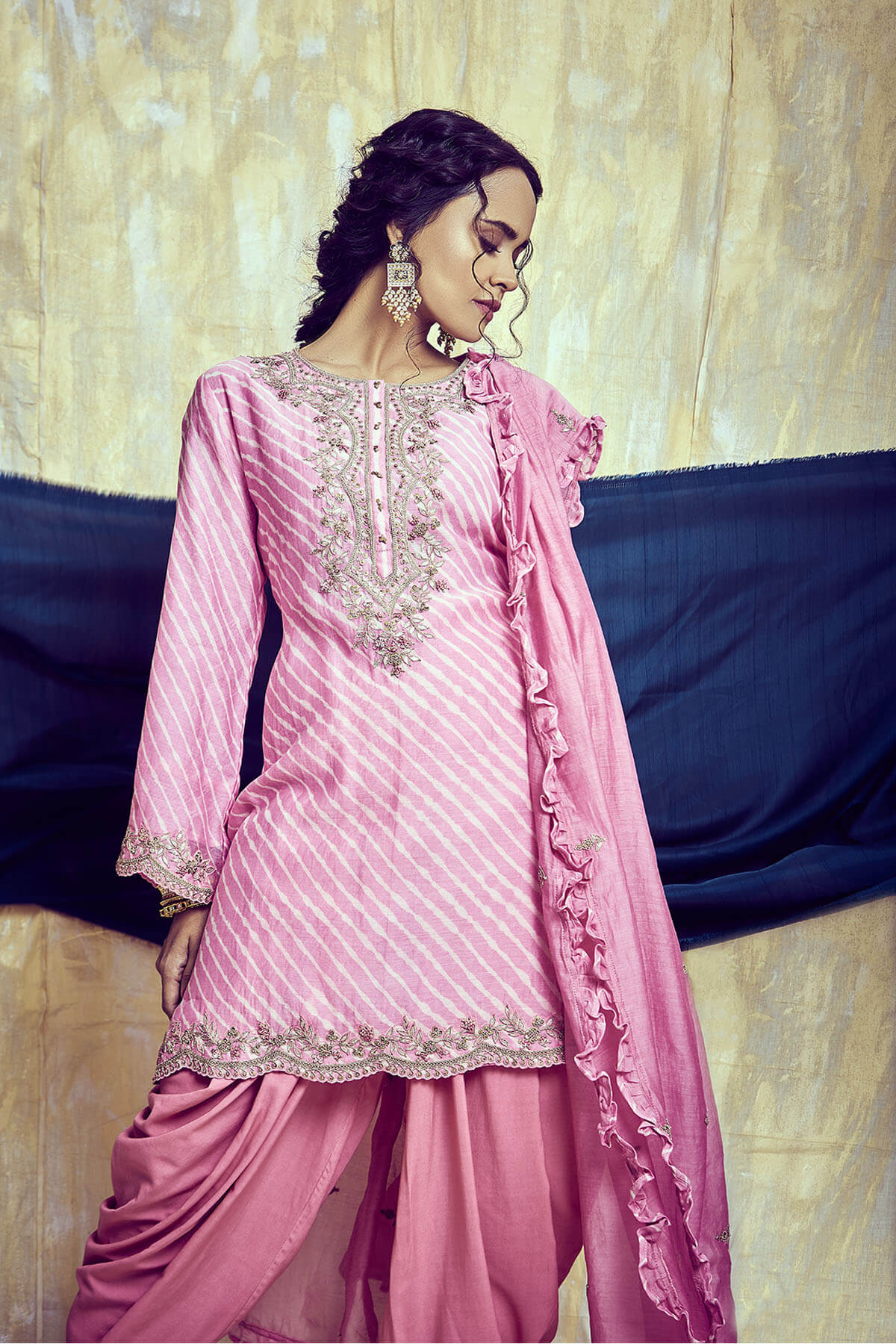 Leheria Dhoti Set