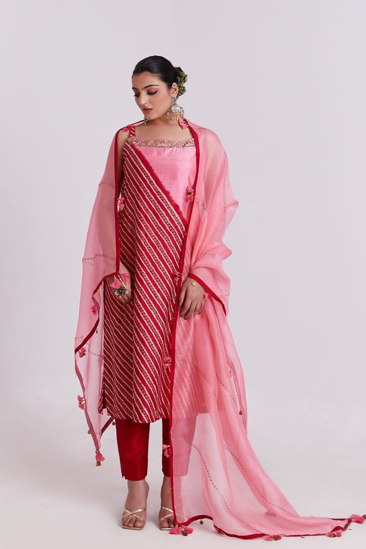 Strappy Elephant Bandhni Kurta