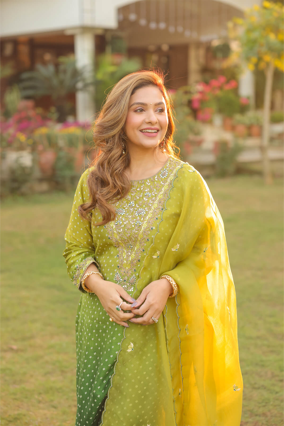 Ommbre Bandhni Suit